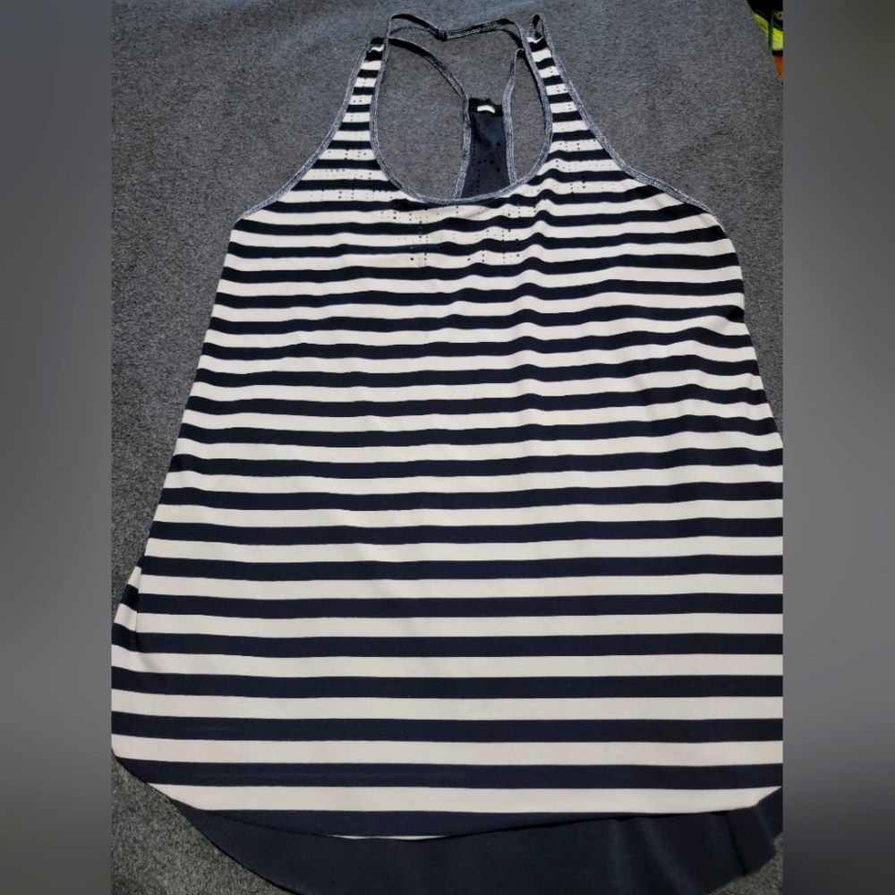 Lululemon tank top Size 4 Black/White